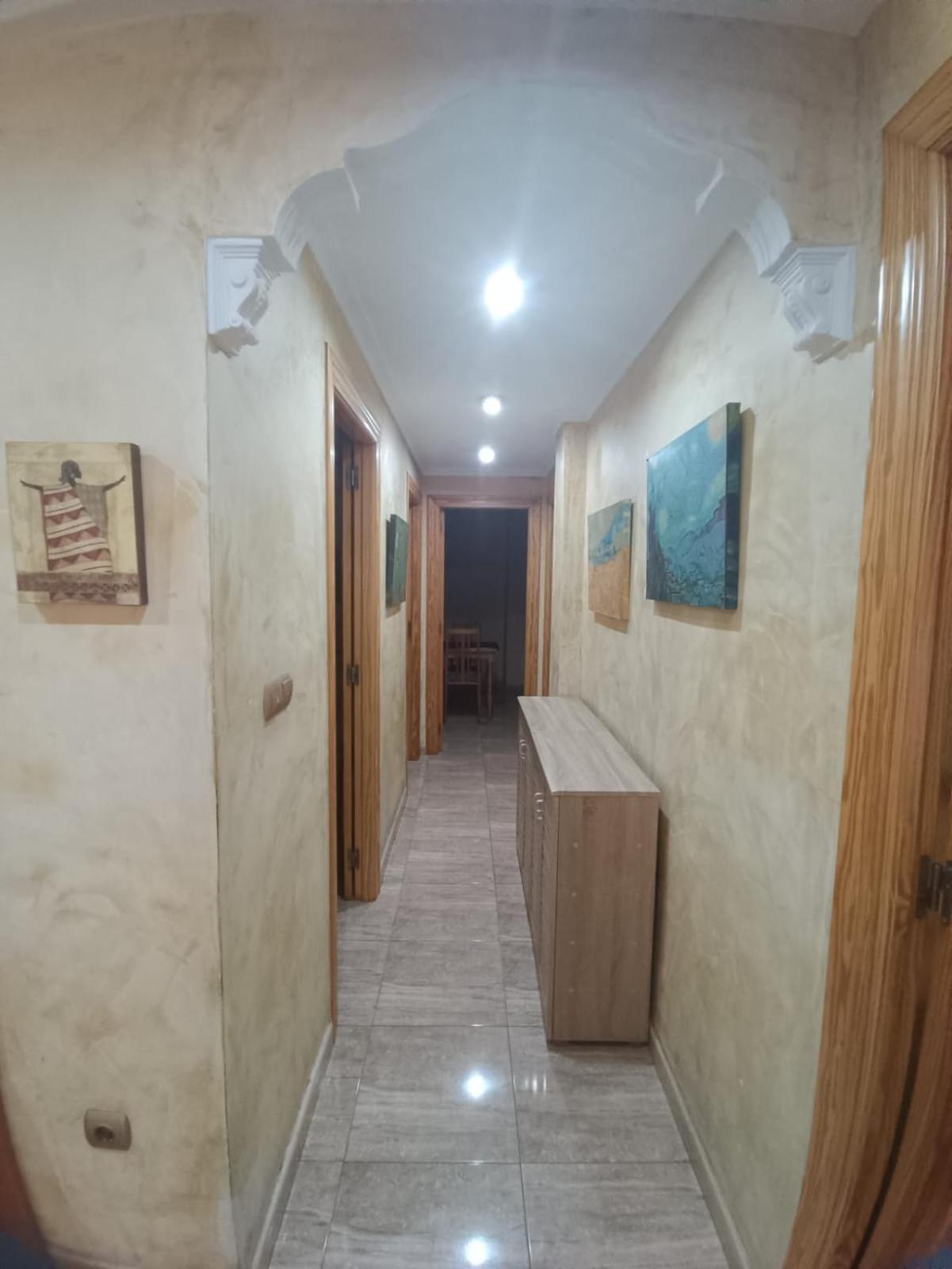 Pet Friendly - Apartamento Centrico Y Cerca De La Playa ซานตาโปลา ภายนอก รูปภาพ