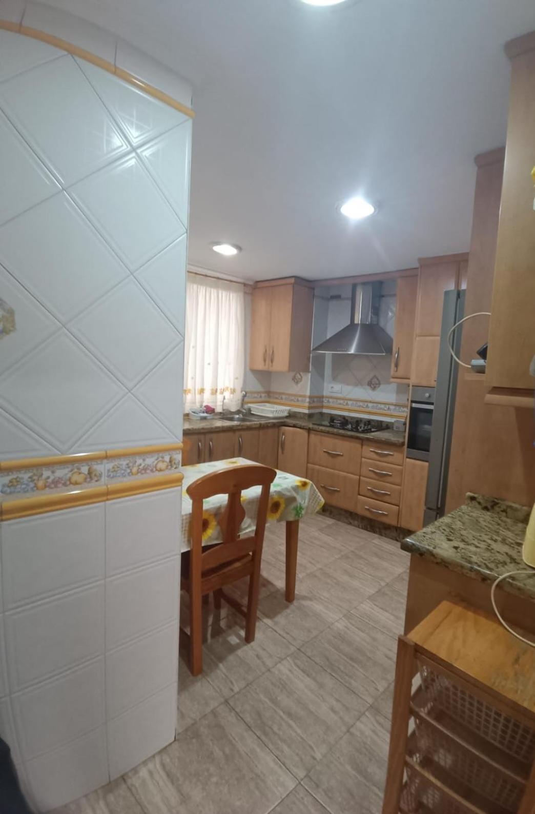 Pet Friendly - Apartamento Centrico Y Cerca De La Playa ซานตาโปลา ภายนอก รูปภาพ