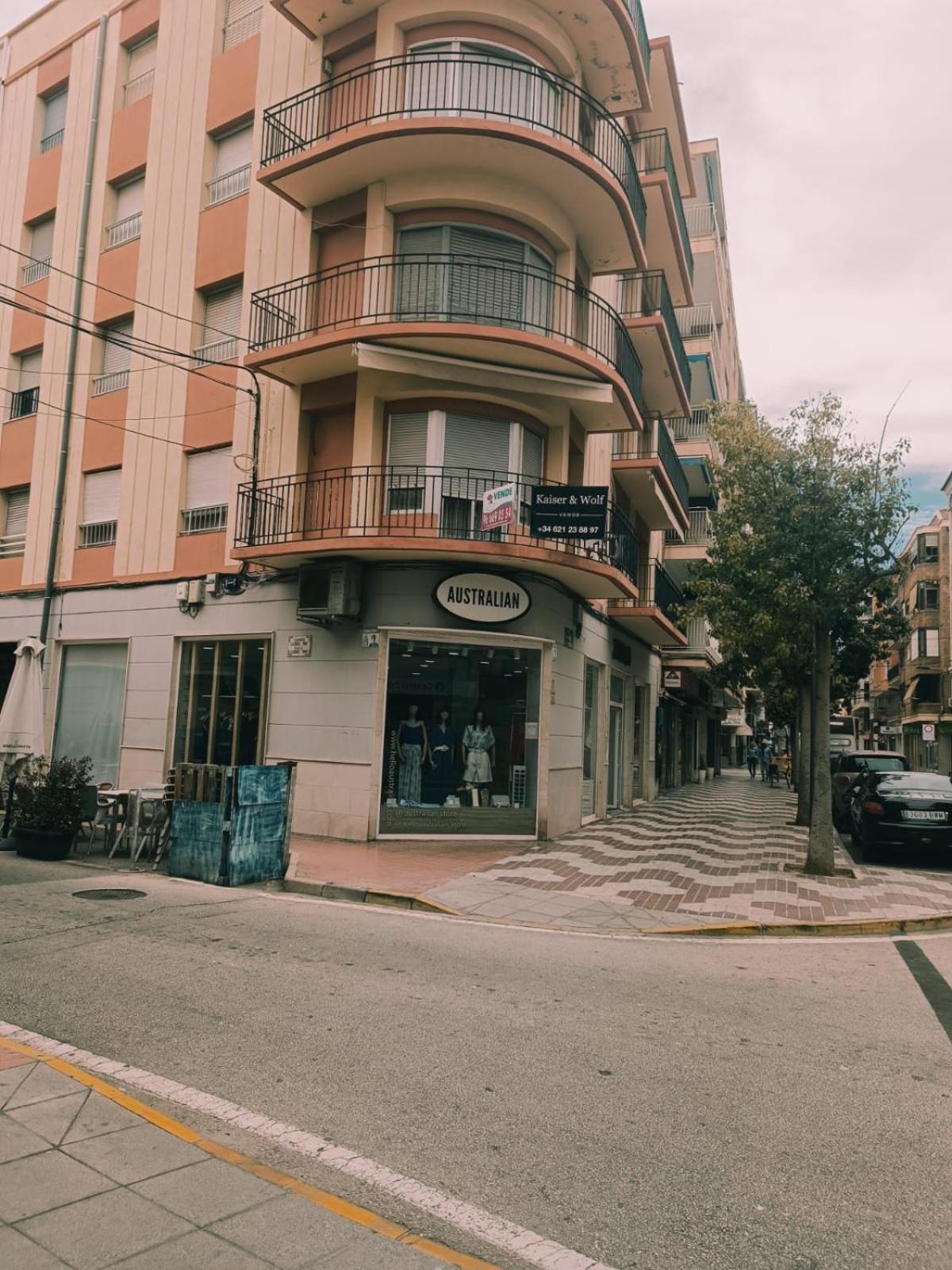 Pet Friendly - Apartamento Centrico Y Cerca De La Playa ซานตาโปลา ภายนอก รูปภาพ
